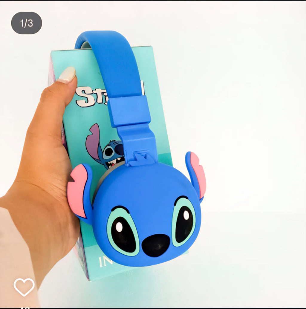 سماعة Stitch لاسلكية للأطفال – لونين (أزرق / وردي) 🎧💙💗
